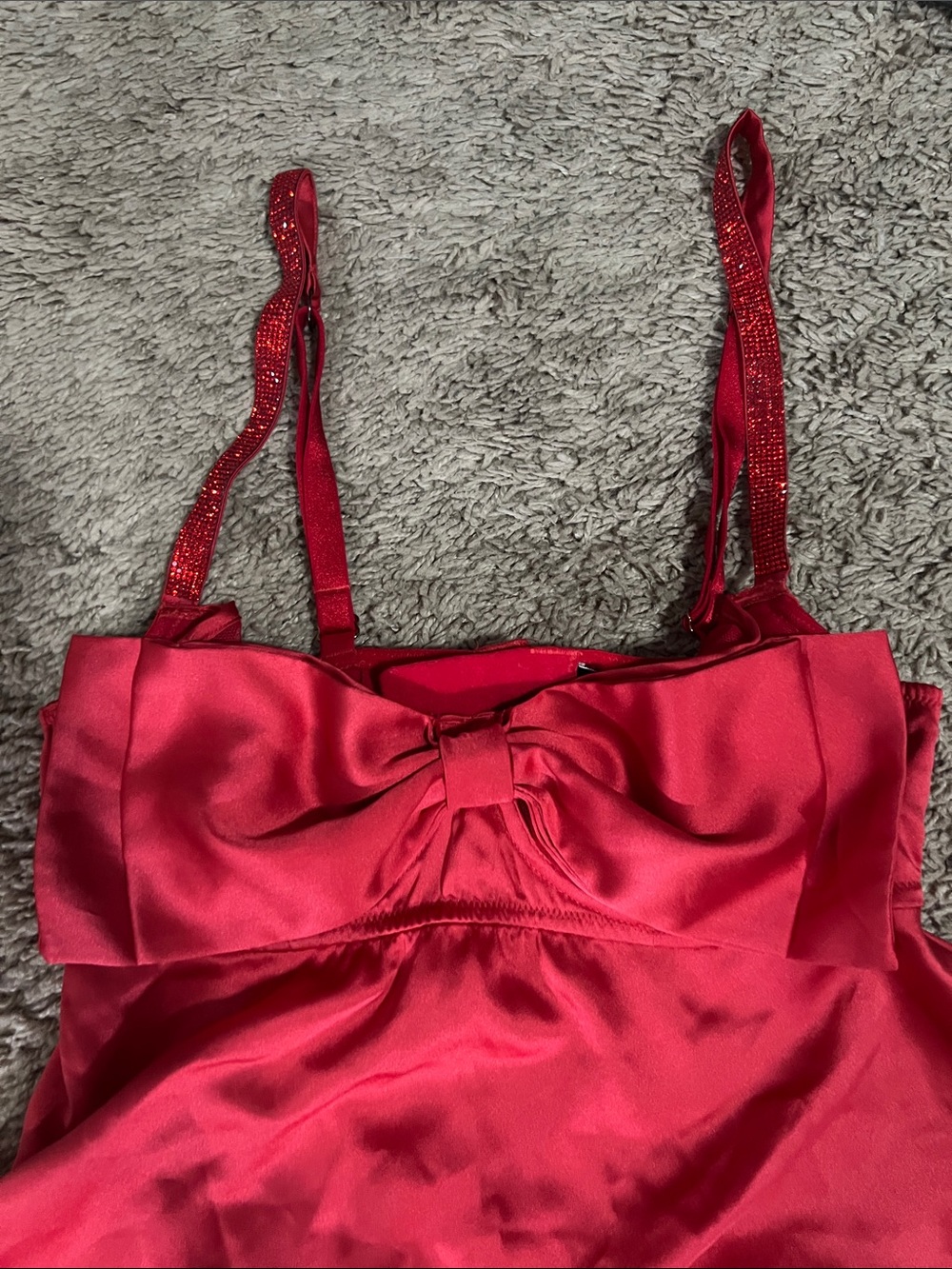 Victoria's Secret Red Satin Bow-Front Camisole & Shorts Set - Picture 2 of 4